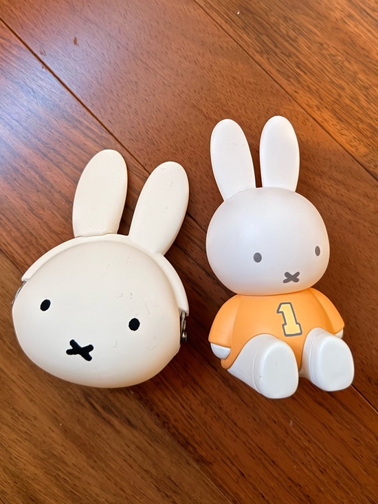 miffy Accessories - NEW Urban Outfitters Miffy Coin Purse and Cell Phone Stand